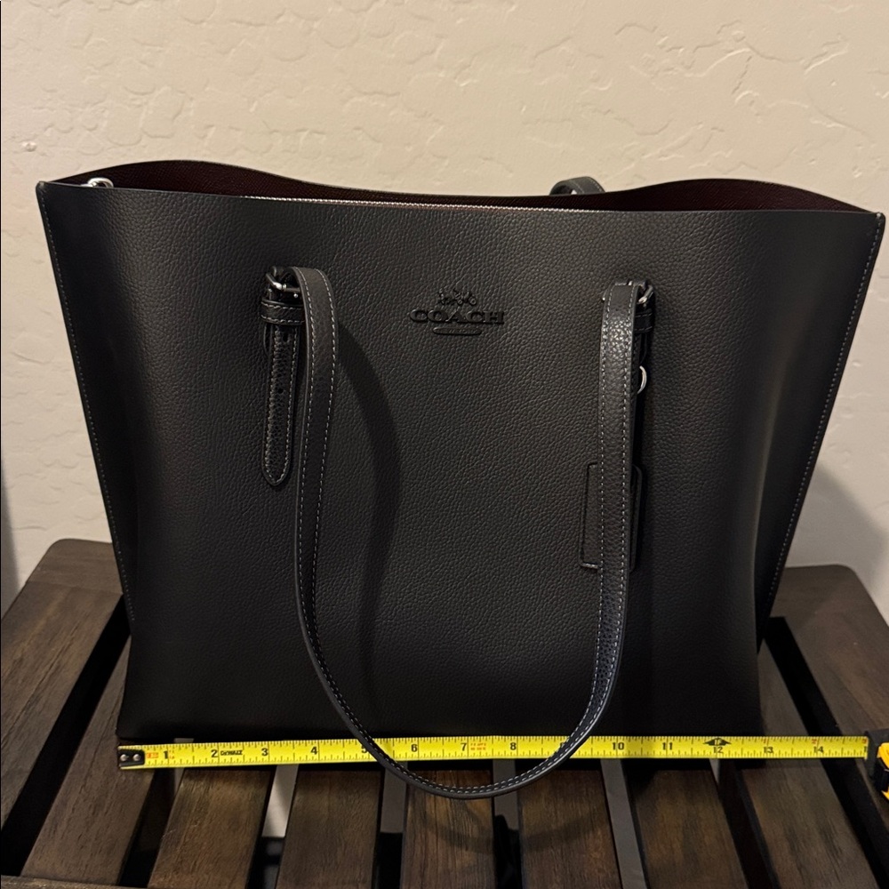 Coach Black Leather Tote with Burgundy Interior - Picture 2 of 8